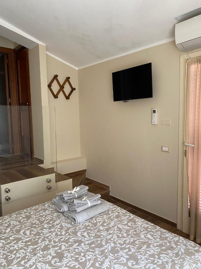 Chirone Room Mondello Buitenkant foto
